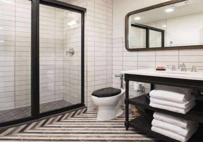 The Chicago Hotel Collection River North Room photo