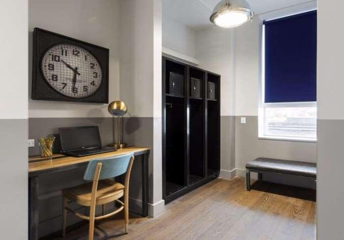 The Chicago Hotel Collection River North Room photo